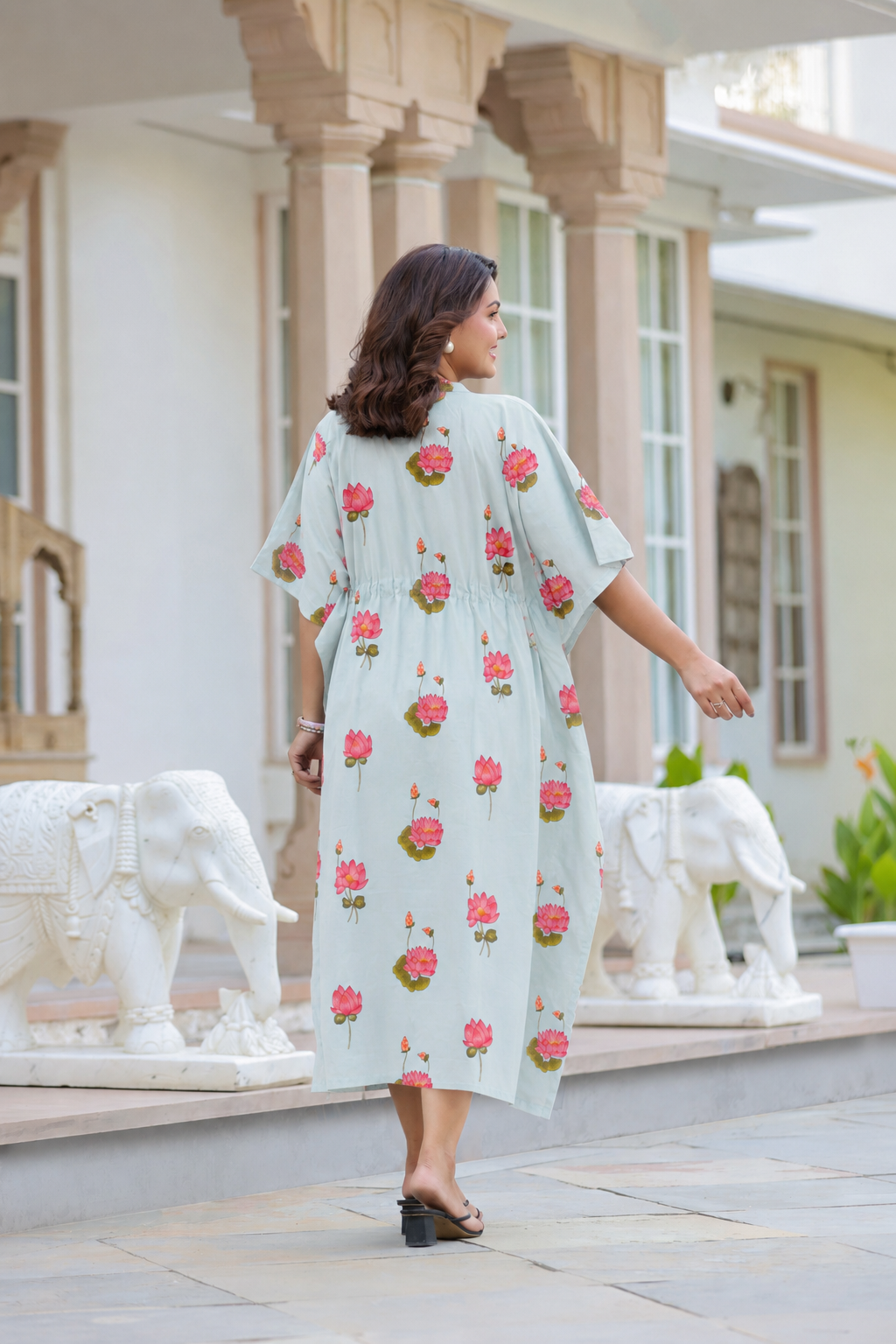 Vintage Lotus Pond Cotton Kaftan ( One-Size )