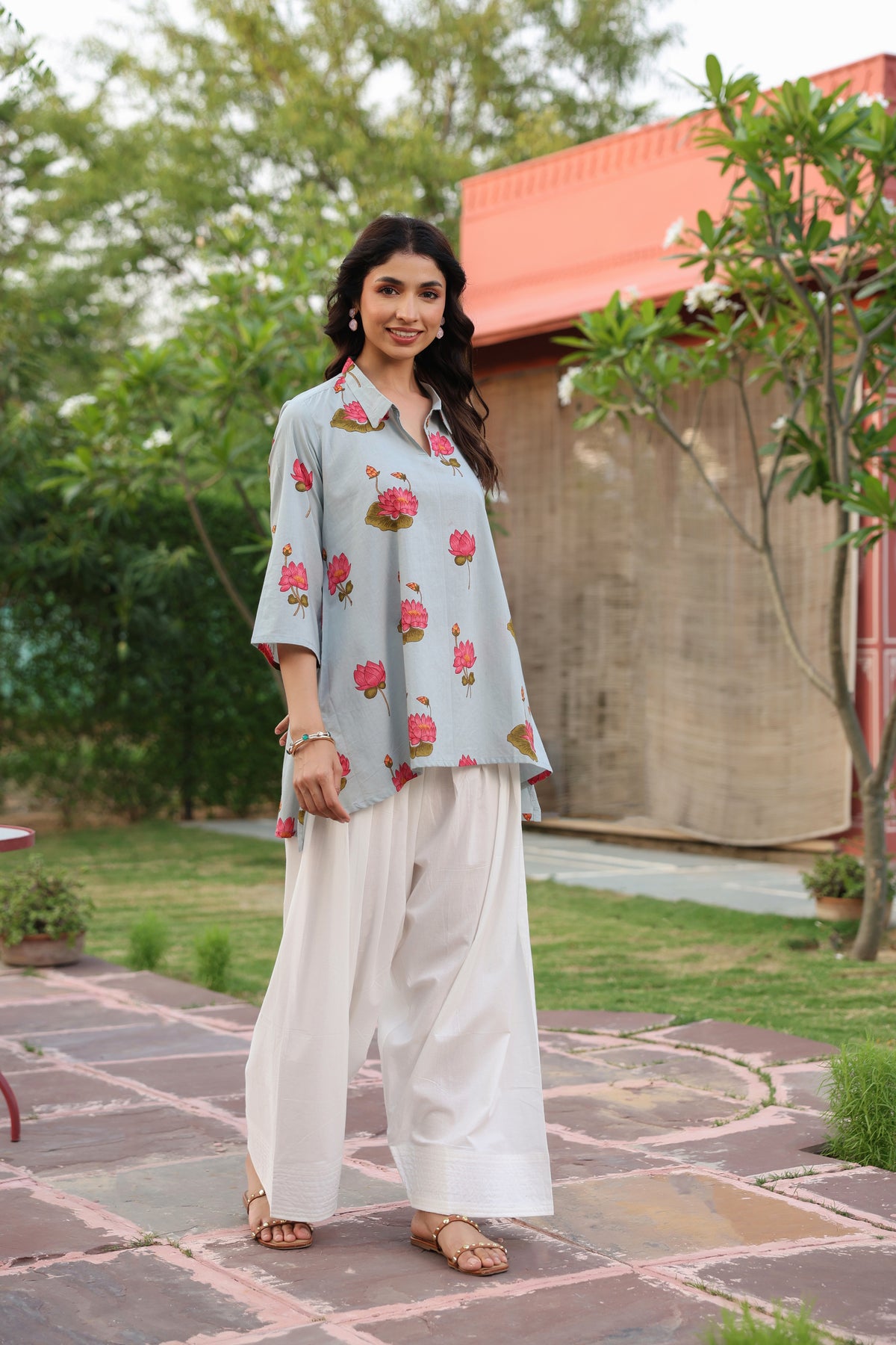 Vintage Lotus Pond Cotton Top