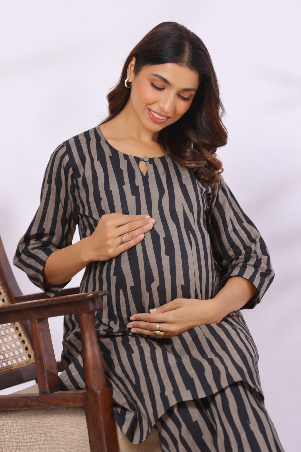 Black Grey Abstract Stripe Cotton Maternity - Nursing Co-ord Set