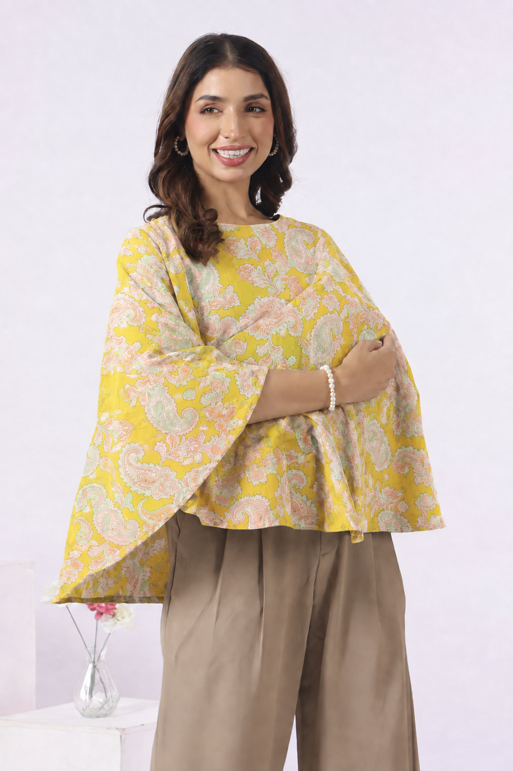 Sunburst Paisley Cotton Nursing Cover (One-Size)
