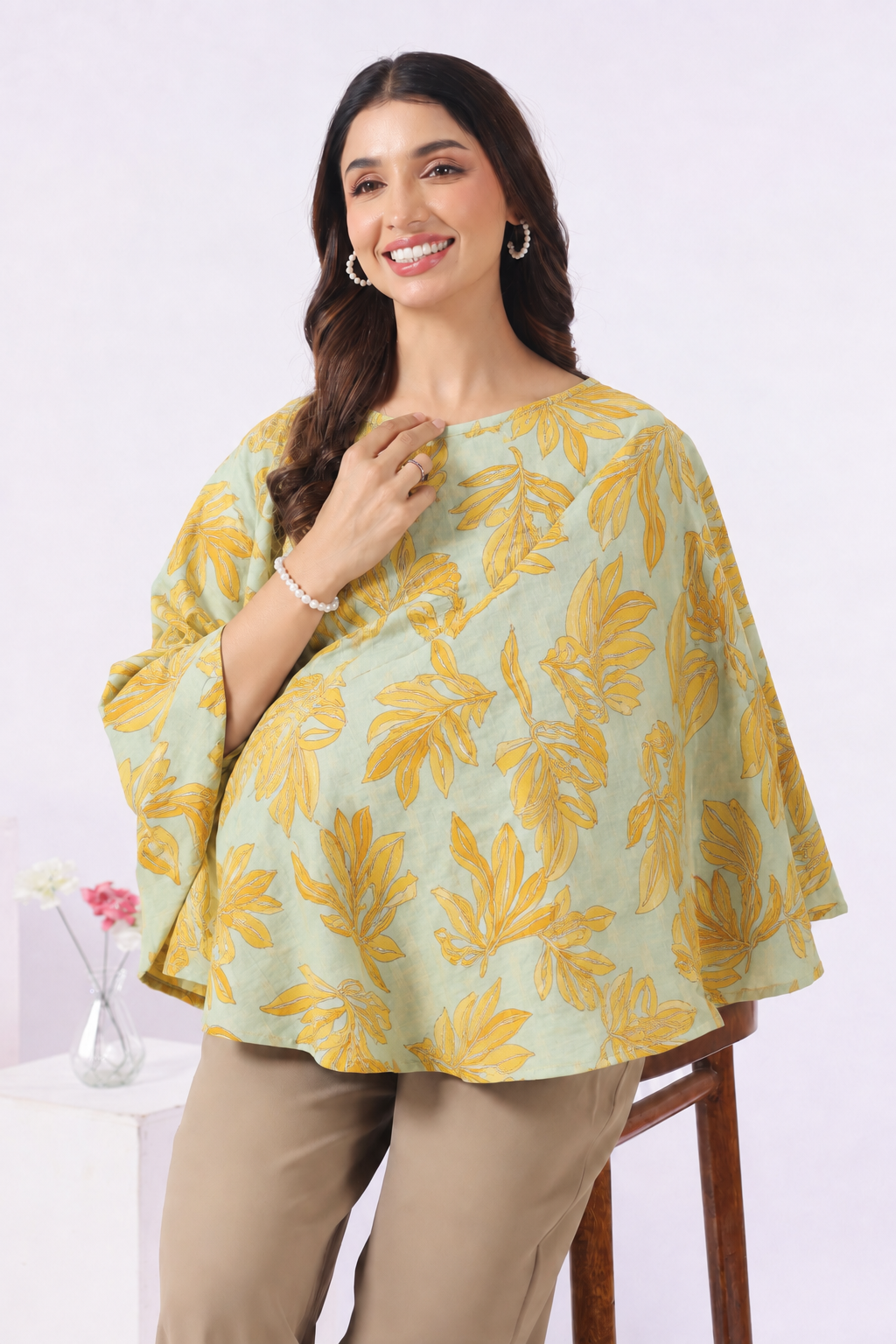 Buttter Yellow Leafy Cotton Nursing Cover (One-Size)
