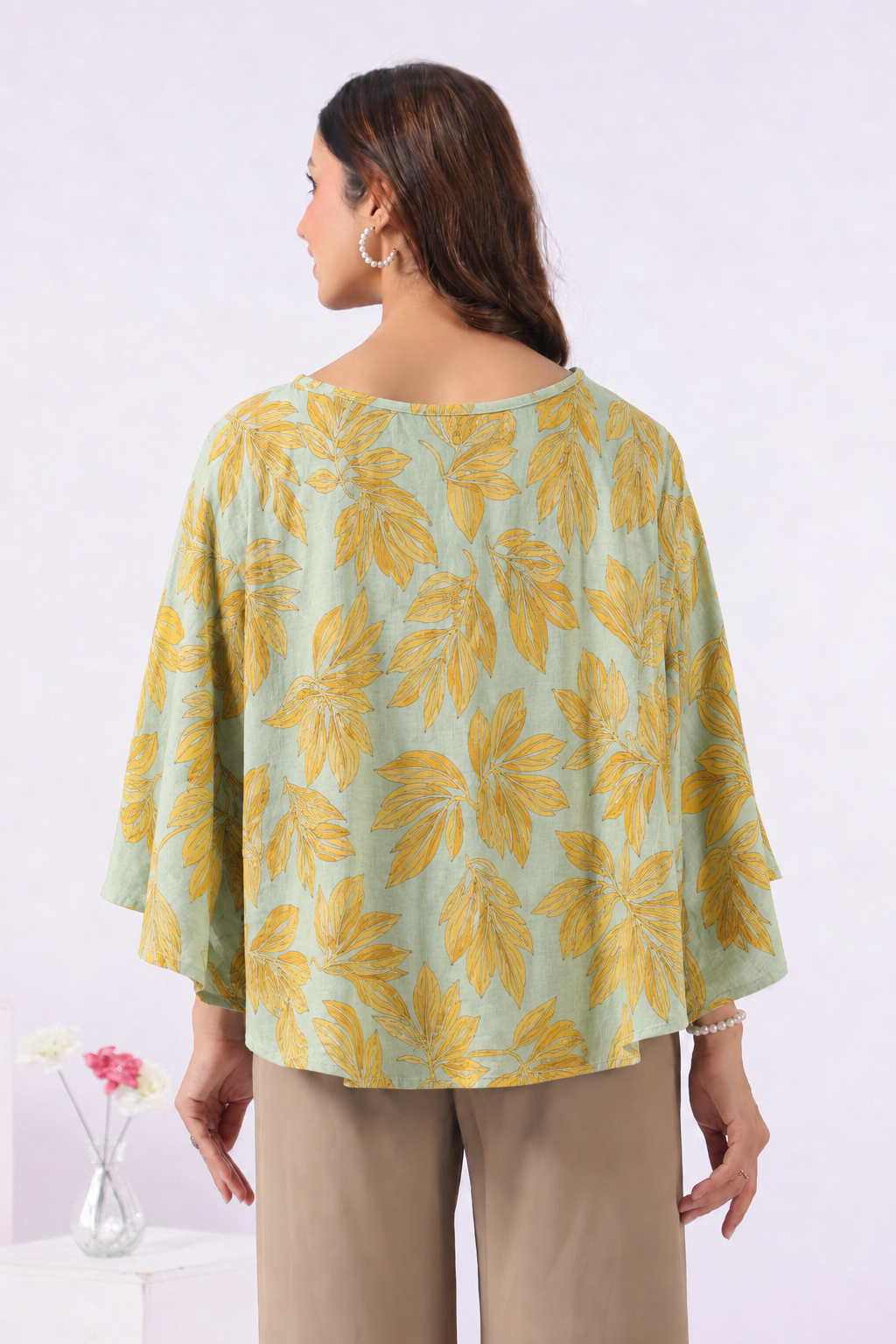 Buttter Yellow Leafy Cotton Nursing Cover (One-Size)