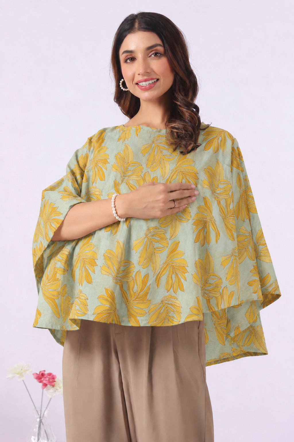 Buttter Yellow Leafy Cotton Nursing Cover (One-Size)