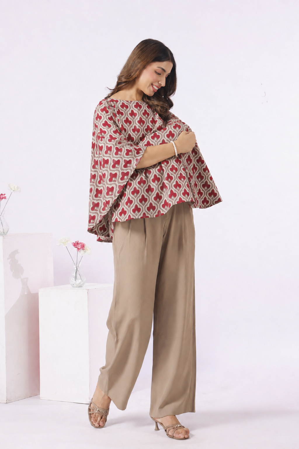 Wine Lattice Cotton Nursing Cover (One-Size)