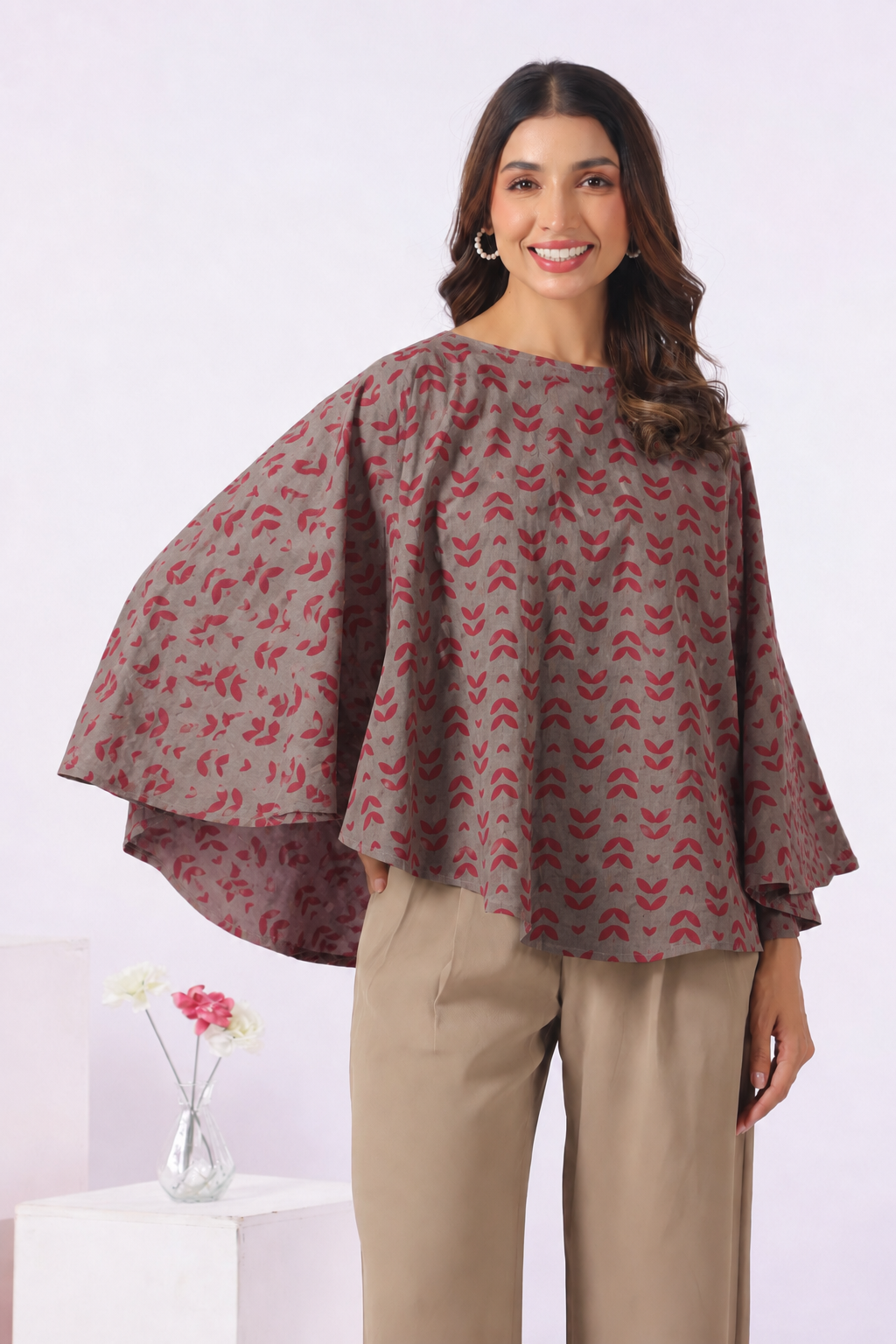 Grey Berry Leaves Cotton Nursing Cover (One-Size)
