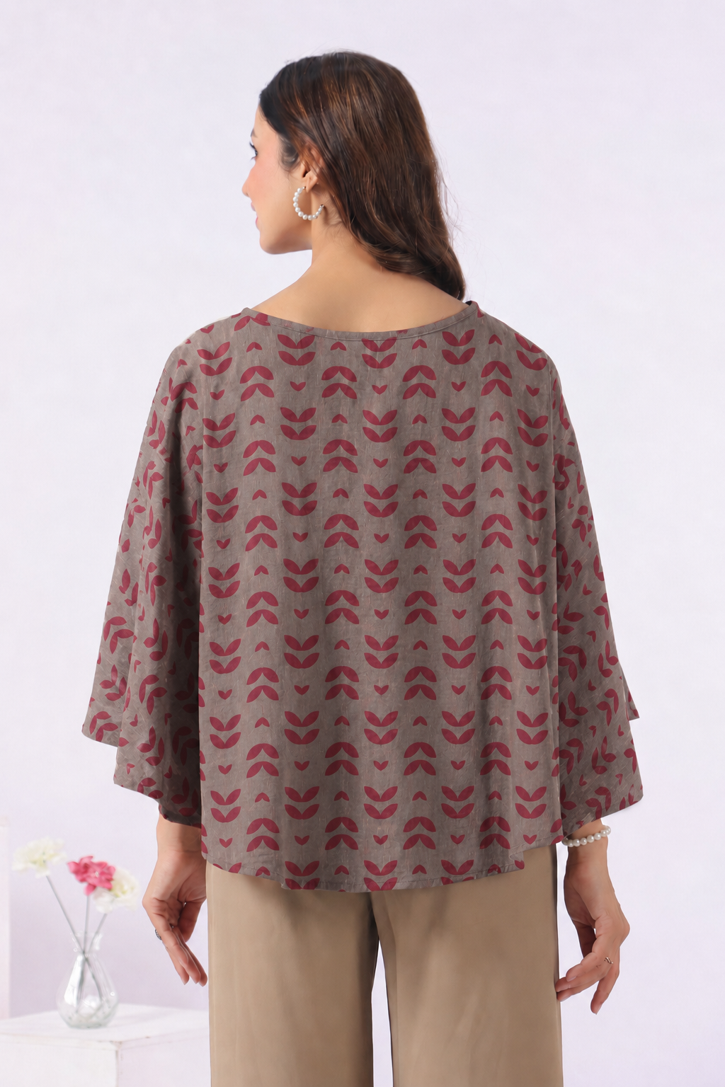 Grey Berry Leaves Cotton Nursing Cover (One-Size)