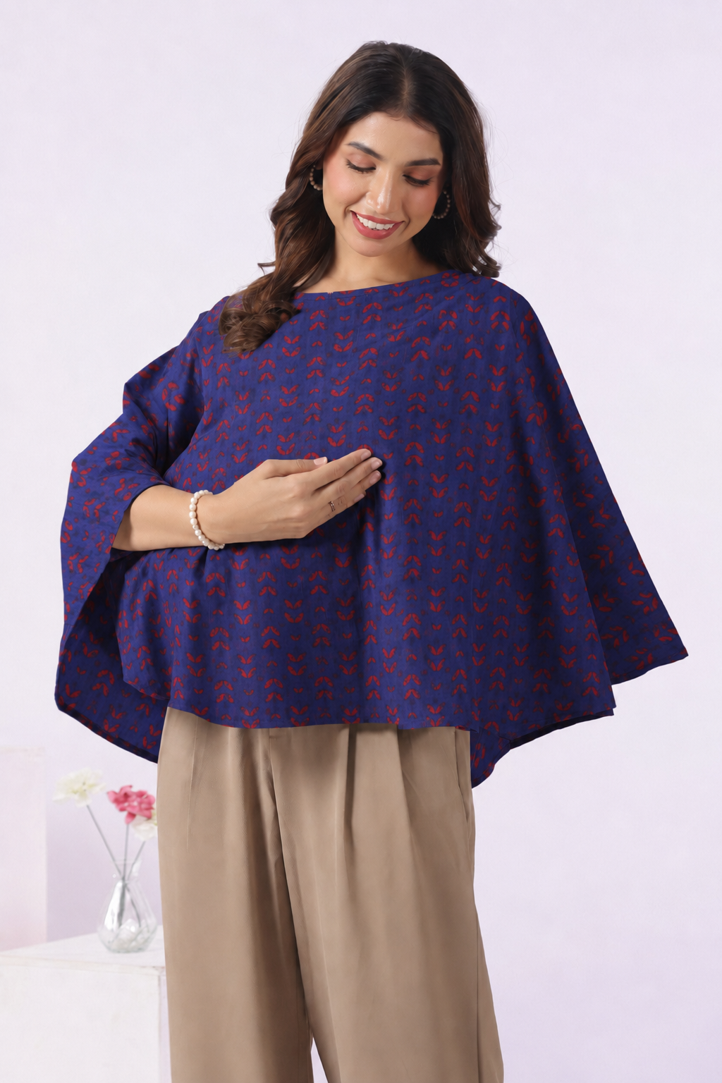 Indigo Petal Wave Cotton Nursing Cover (One-Size)