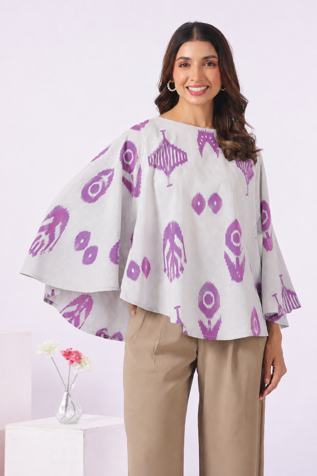 French Grey Classic Ikat Cotton Nursing Cover (One-Size)