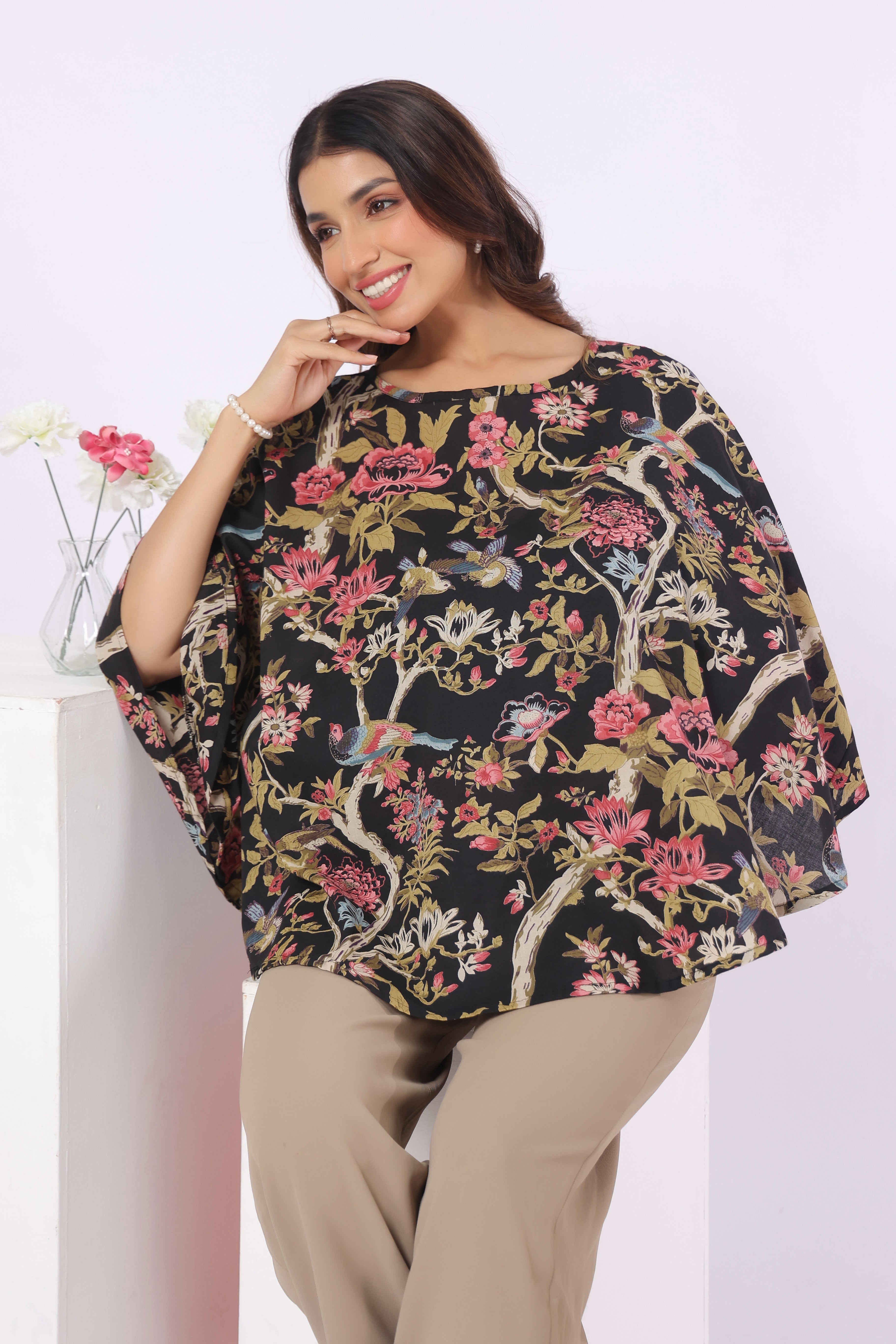 Twilight Garden Birds Cotton Nursing Cover (One-Size)