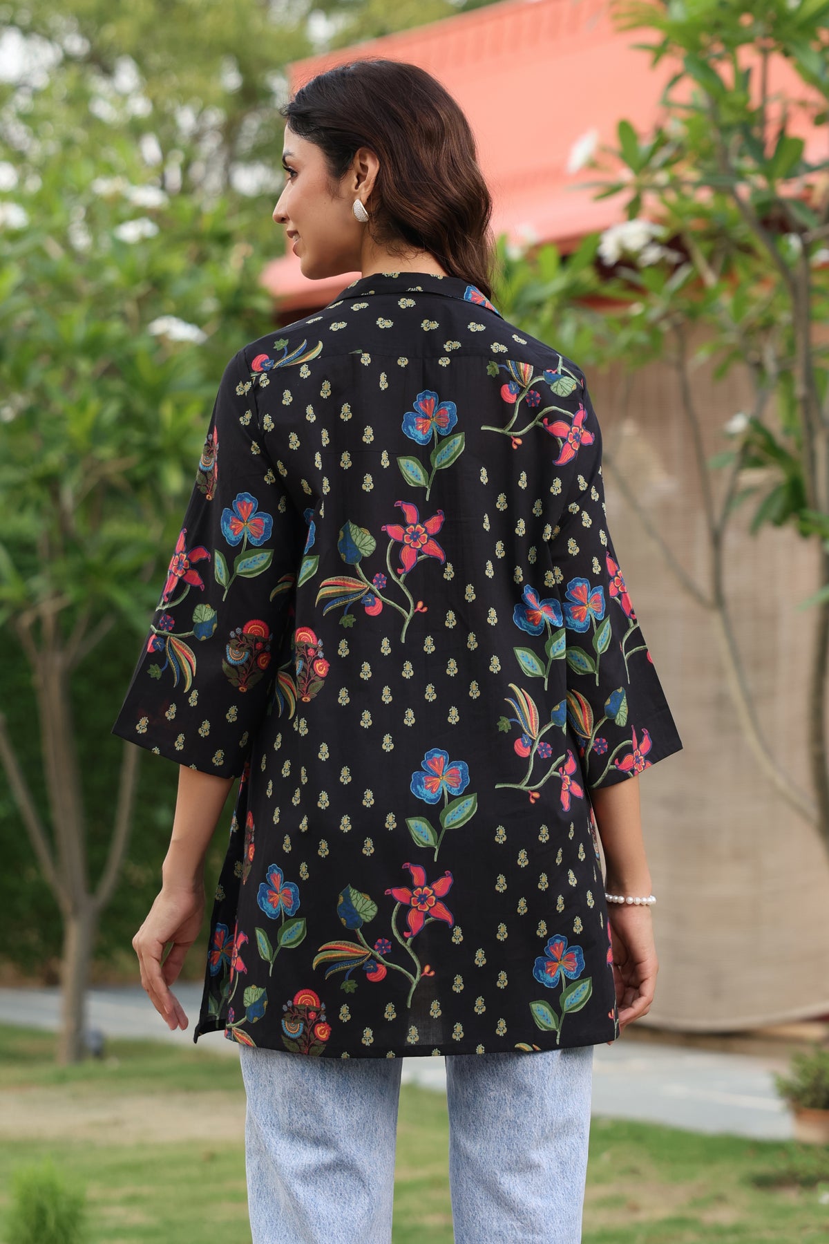 Wildflower Noir Cotton Top