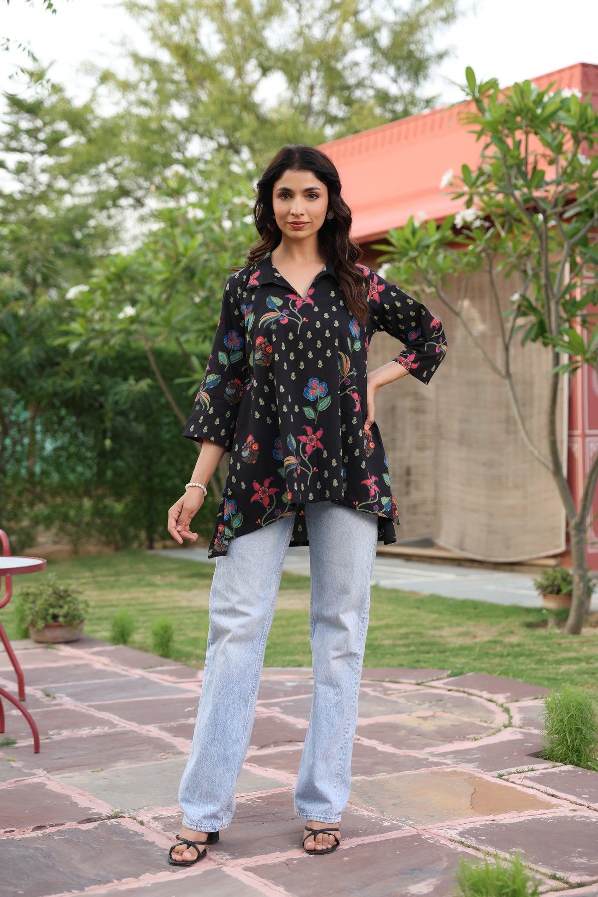 Wildflower Noir Cotton Top