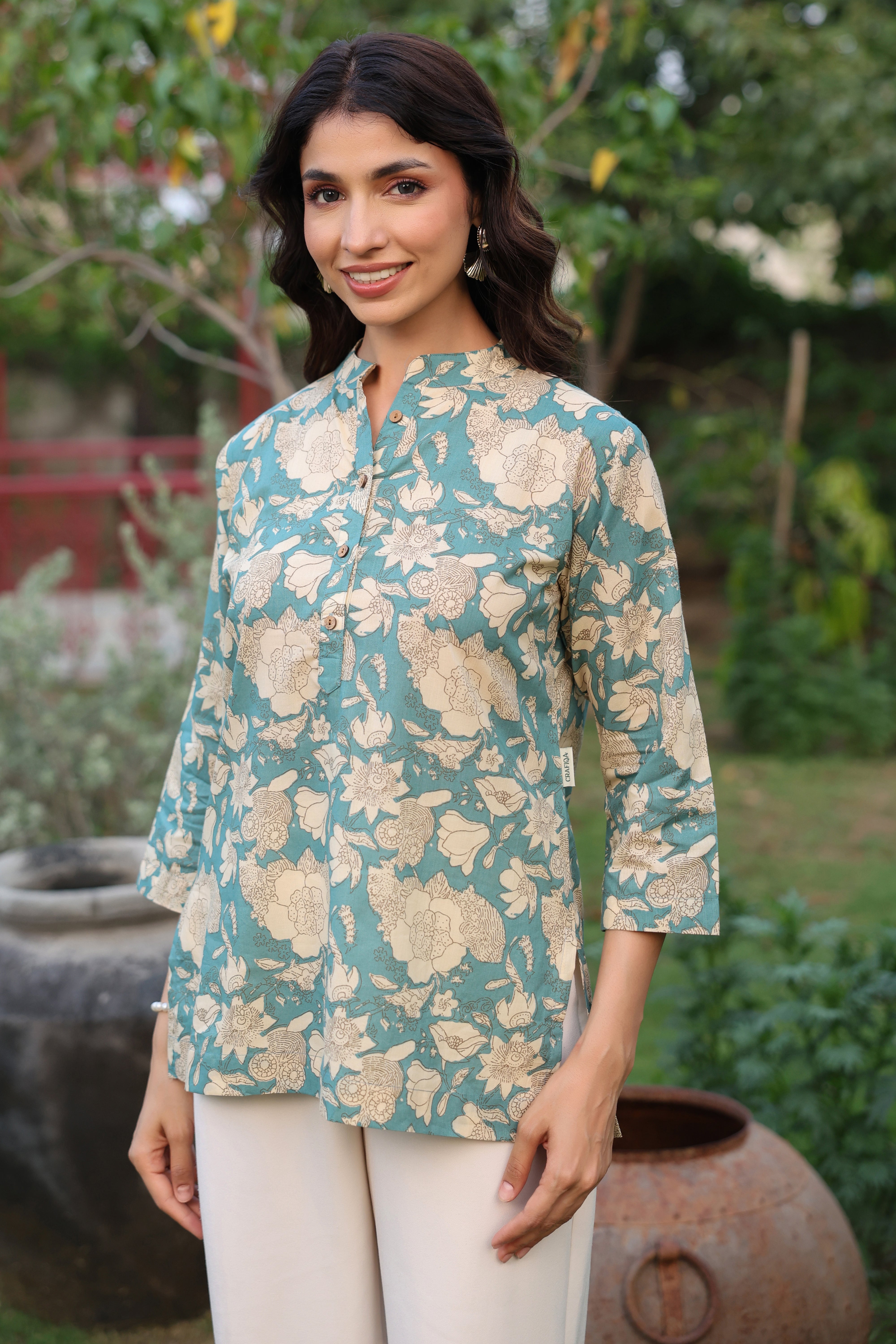 Teal Gardenia Cotton Top