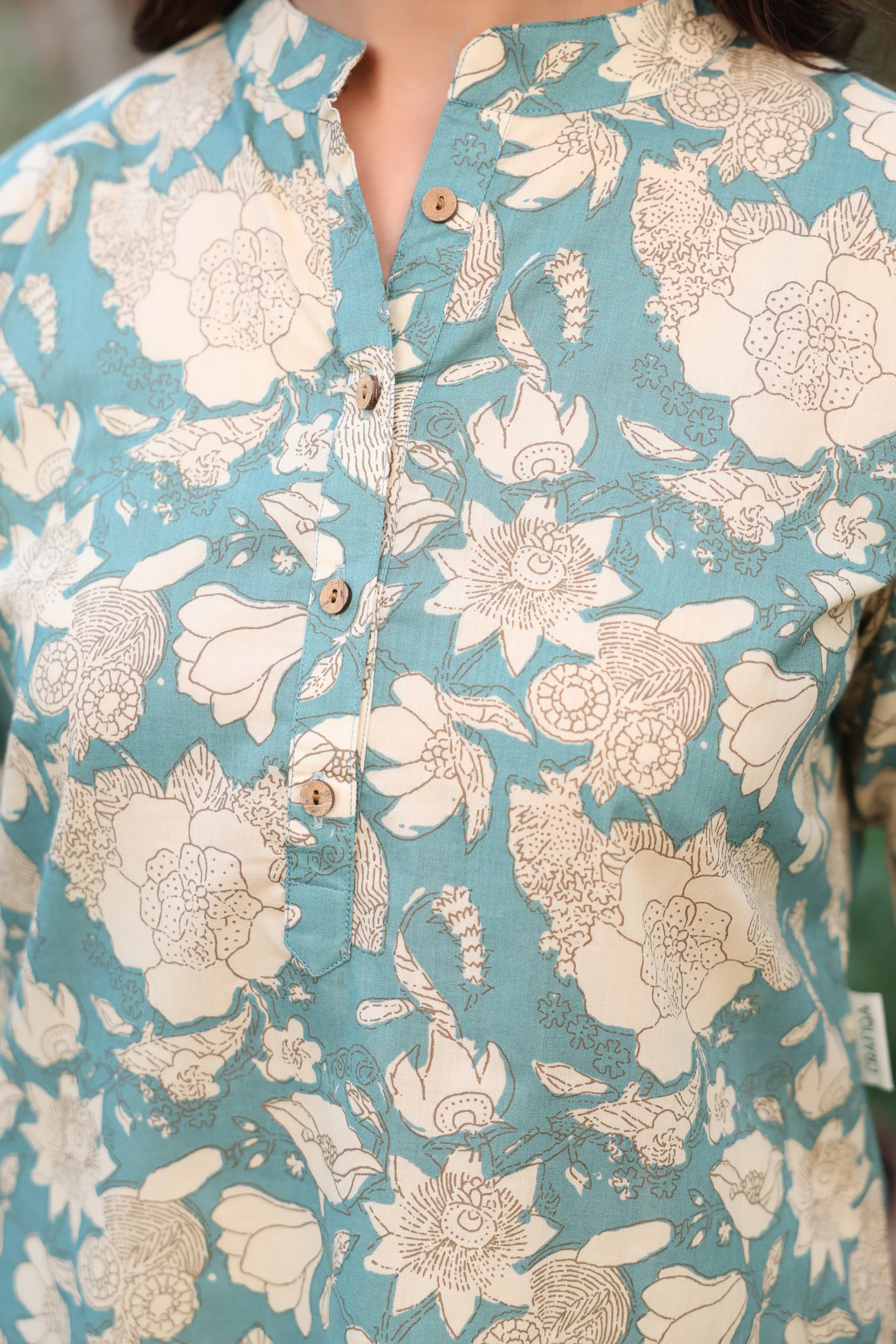 Teal Gardenia Cotton Top