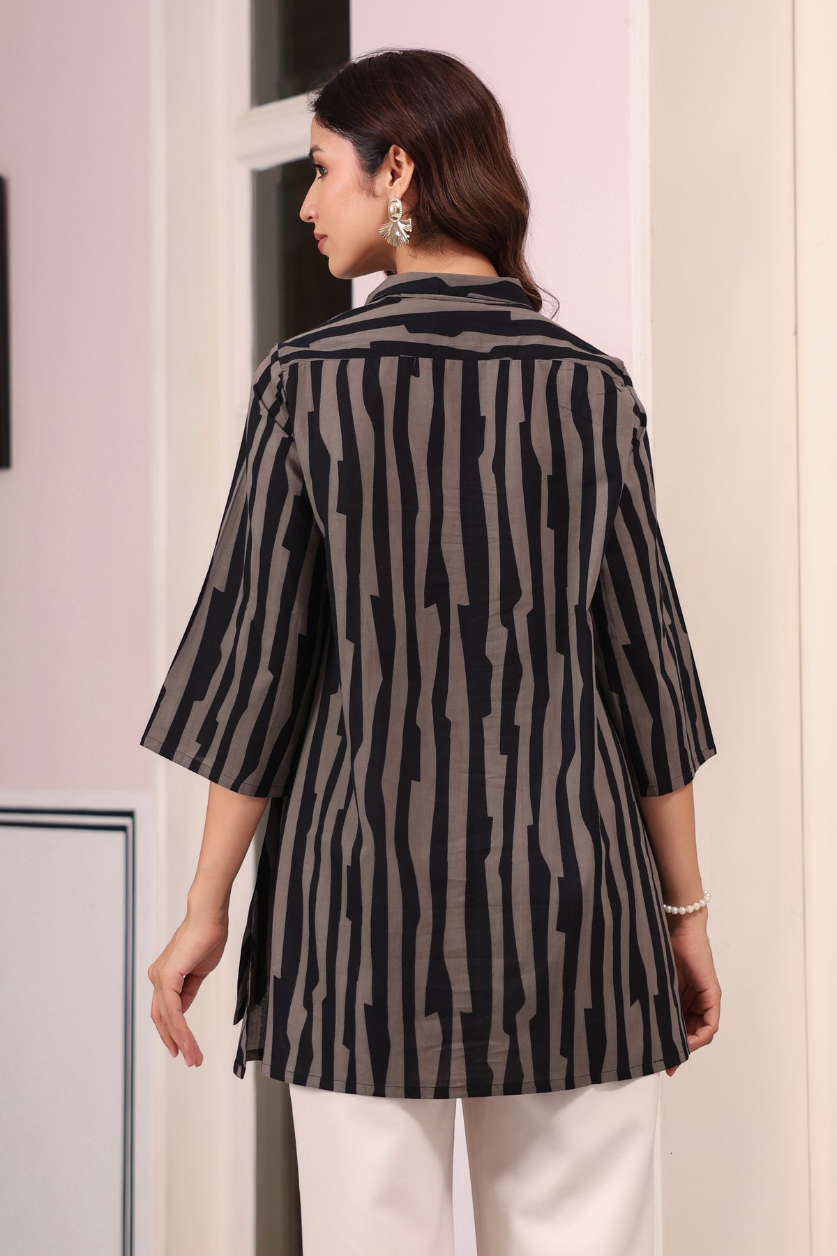 Black Grey Abstract Stripe Cotton Top