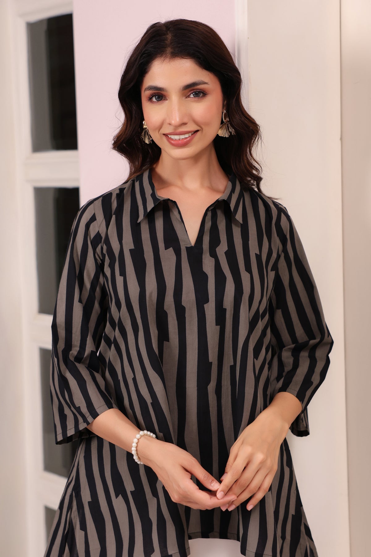 Black Grey Abstract Stripe Cotton Top