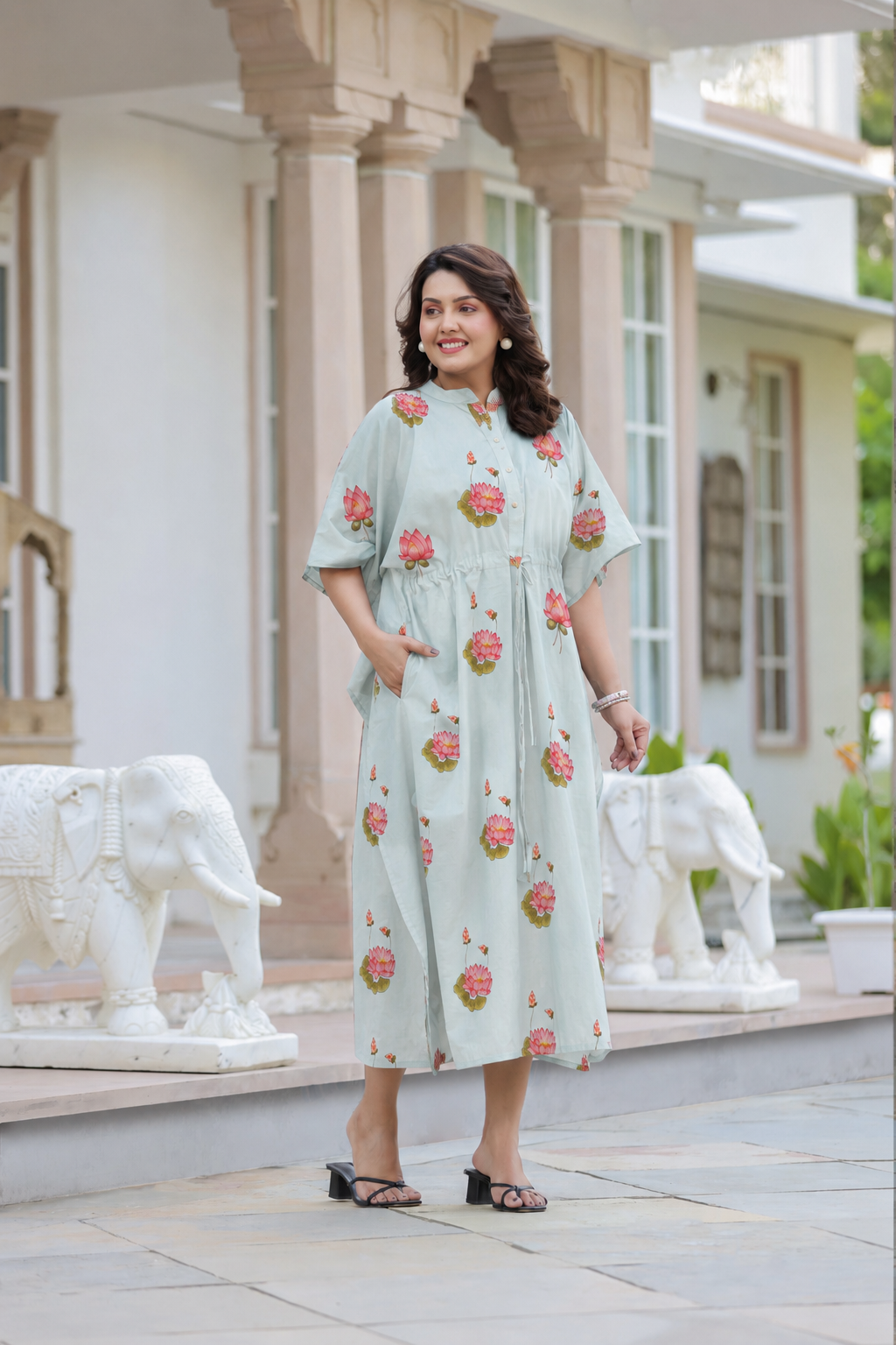 Vintage Lotus Pond Cotton Kaftan ( One-Size )