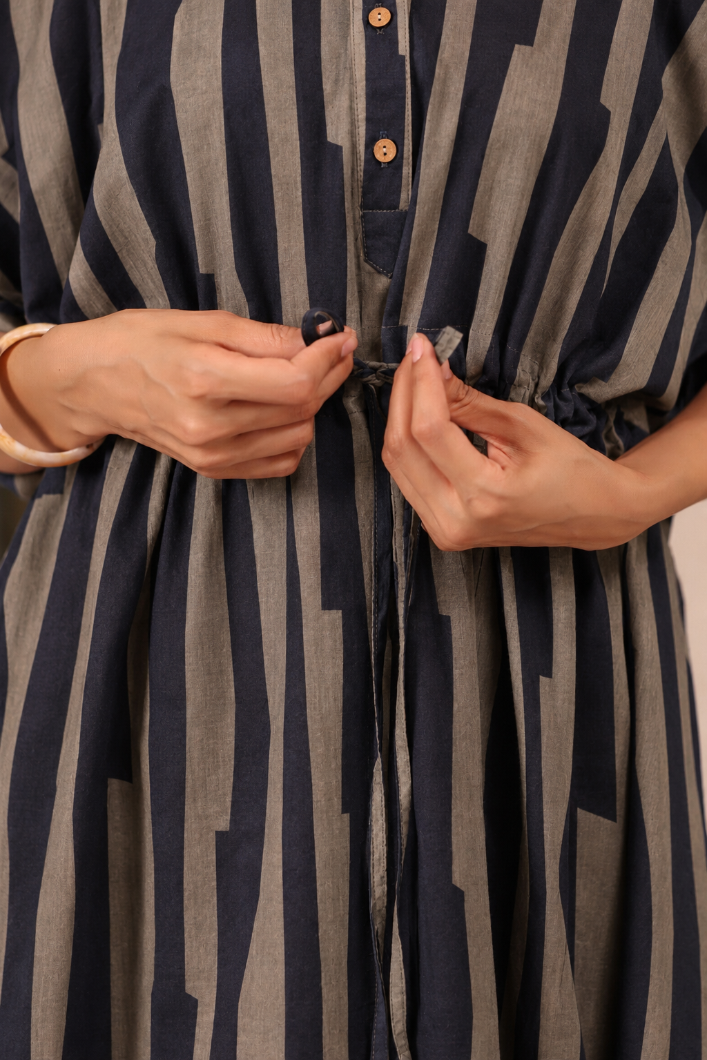 Black Grey Abstract Stripe Cotton Kaftan ( One-Size )