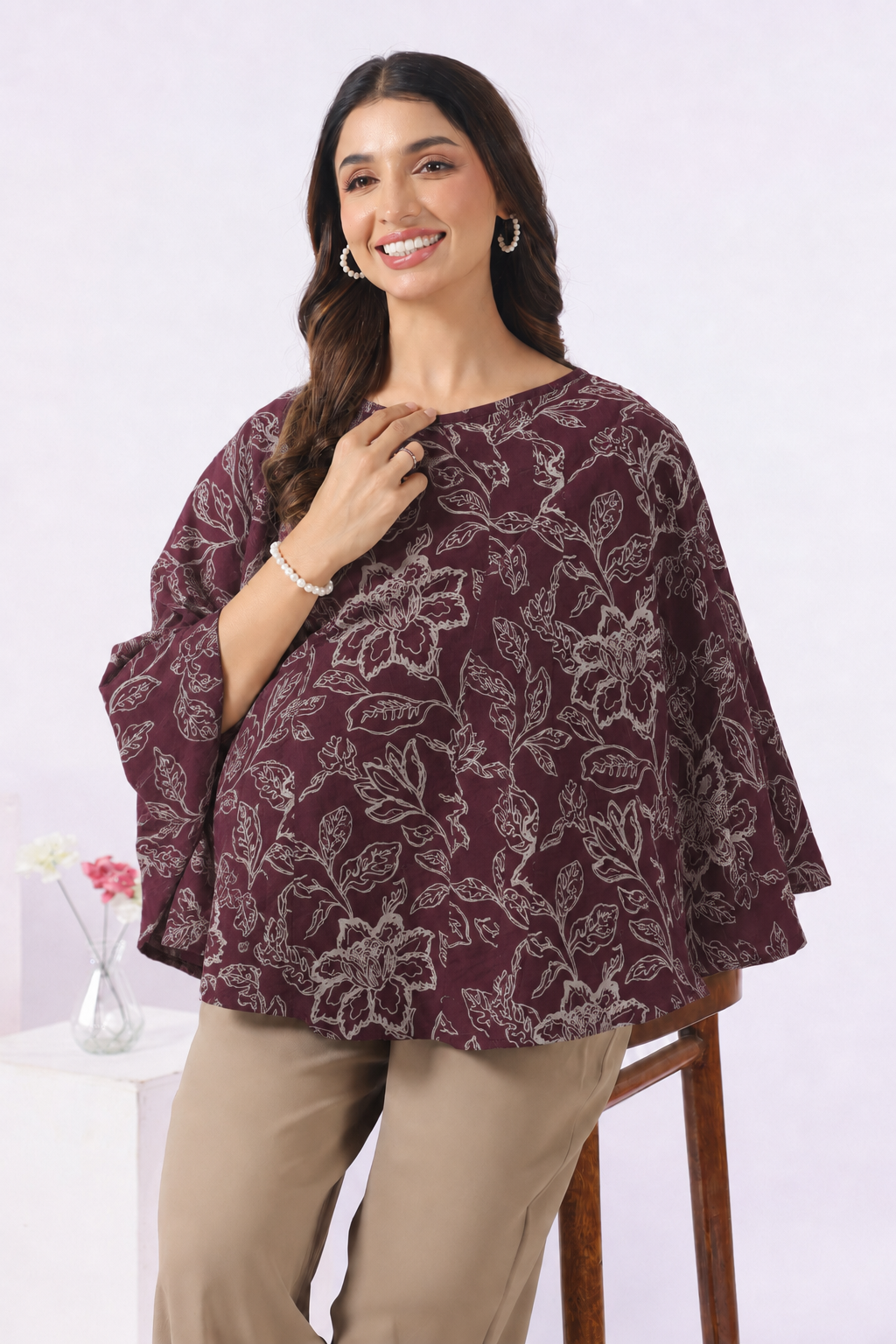 Plum Leaf Print Cotton Nursing Cover (One-Size)