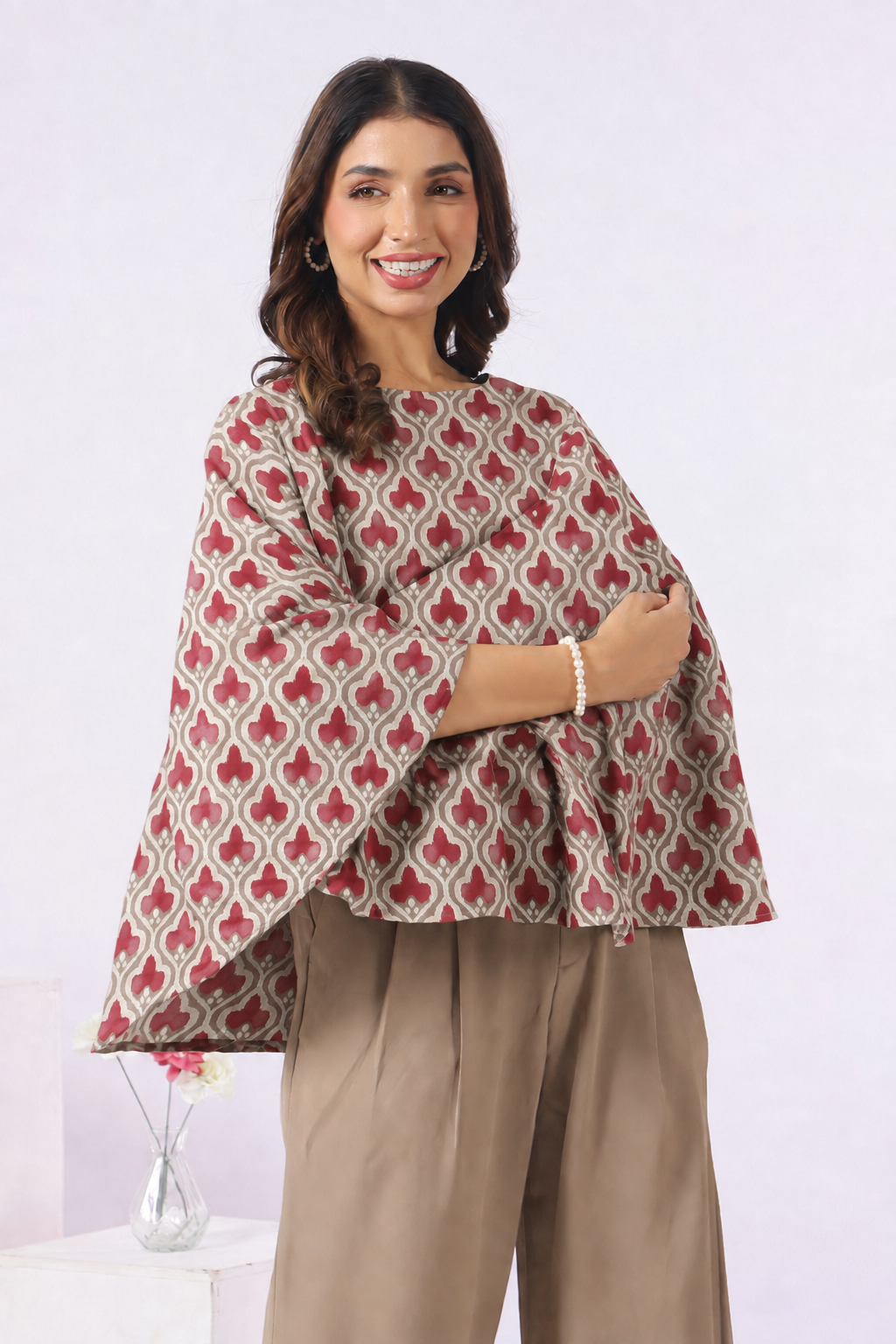 Wine Lattice Cotton Nursing Cover (One-Size)