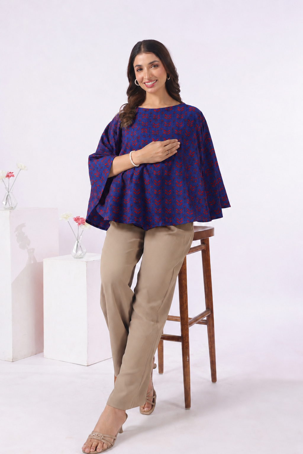 Indigo Petal Wave Cotton Nursing Cover (One-Size)