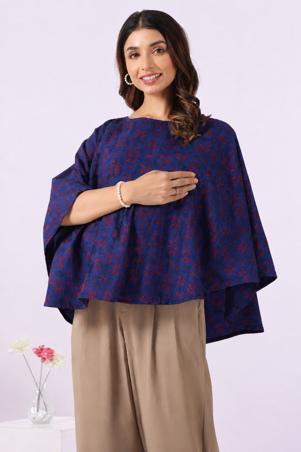 Indigo Petal Wave Cotton Nursing Cover (One-Size)