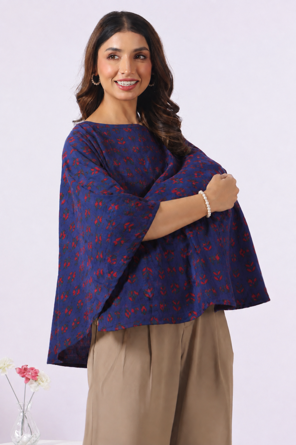 Indigo Petal Wave Cotton Nursing Cover (One-Size)
