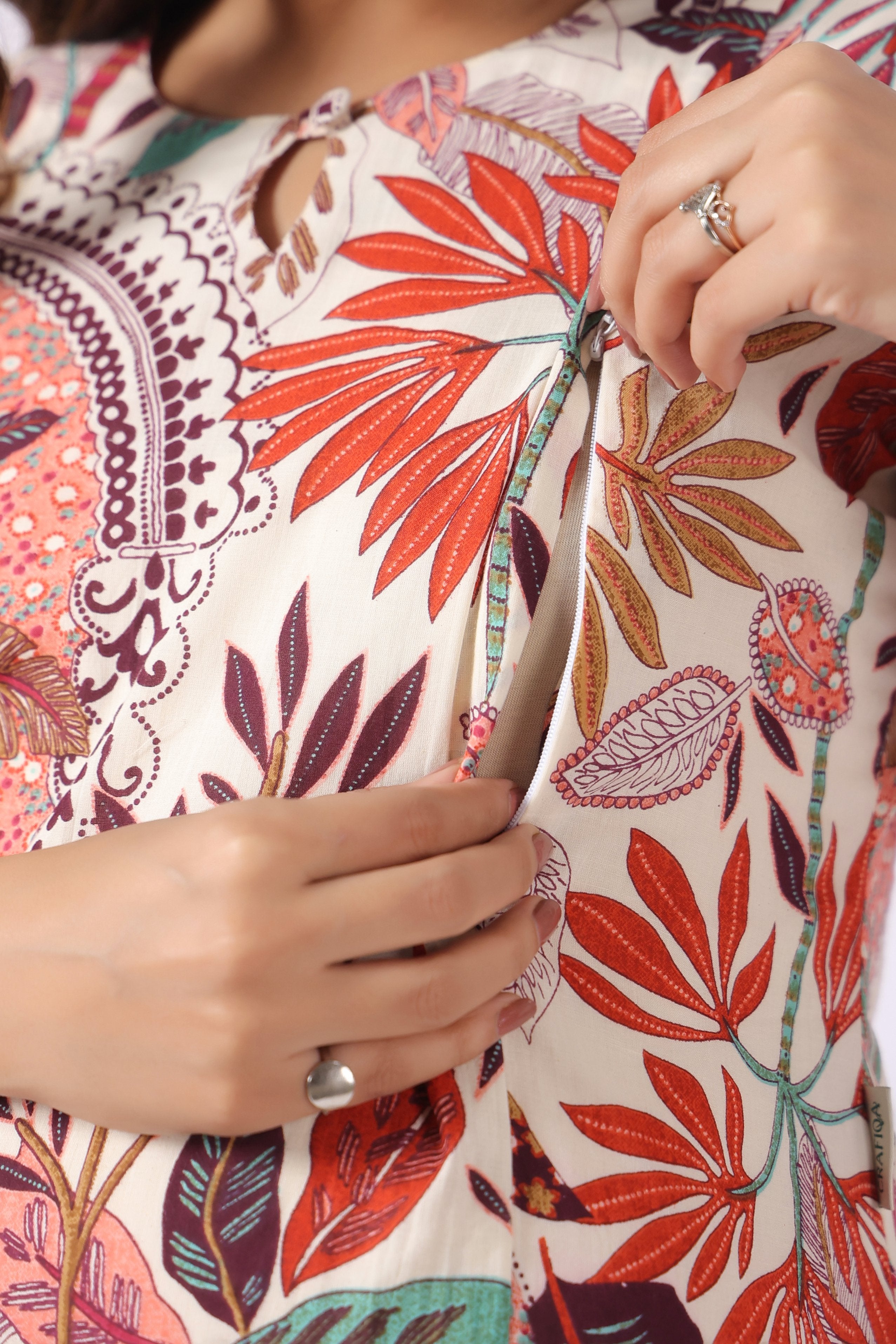 Rustic Mor–Hathi Jharokha Cotton Maternity - Nursing Co-ord Set