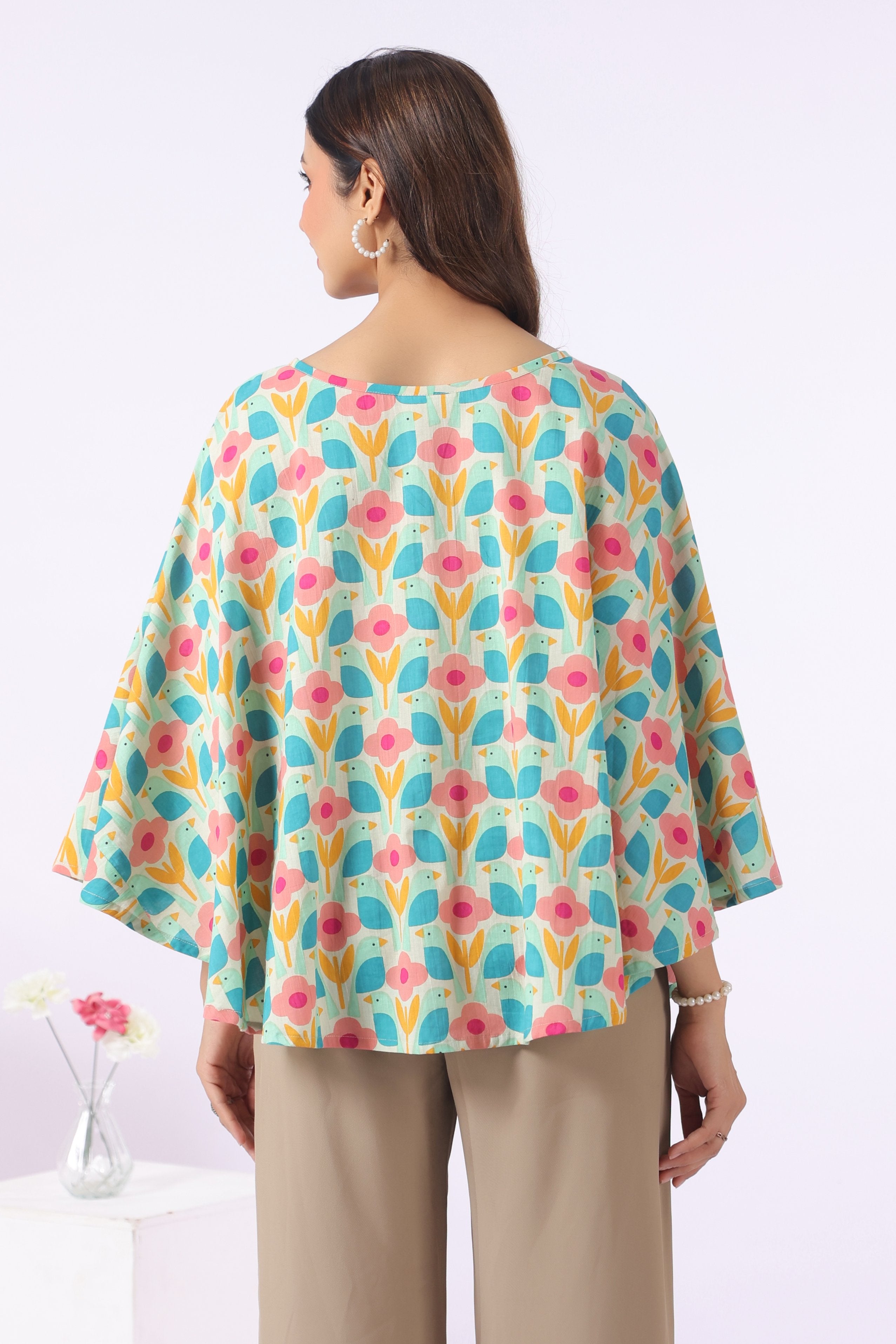 Spring Birdscape Cotton Nursing Cover (One-Size)